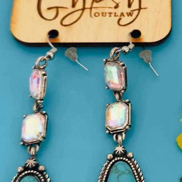 GYPSY OUTLAW ~ Silver Toned Drop Earrings w/Faux Turquoise & Iridescent Stones - Picture 7 of 8